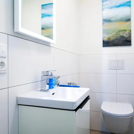 Strandgut -moderne Mit Balkon Und Sauna - Strandnah!