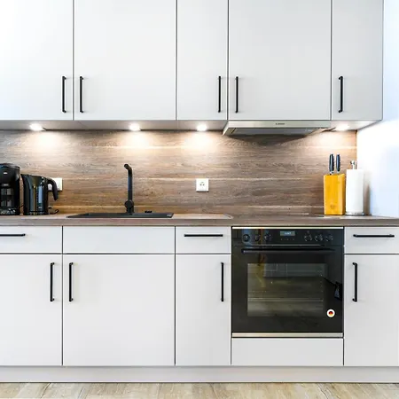 Strandgut -moderne Mit Balkon Und Sauna - Strandnah! Kellenhusen