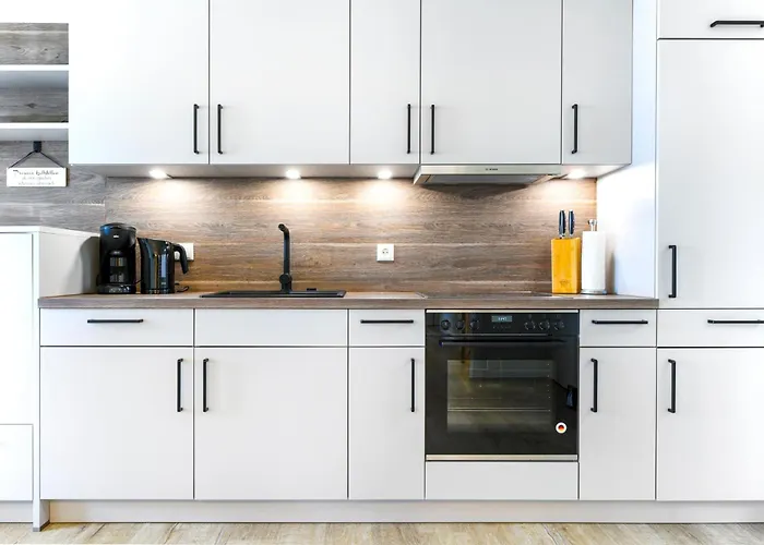 Strandgut -moderne Mit Balkon Und Sauna - Strandnah! Kellenhusen